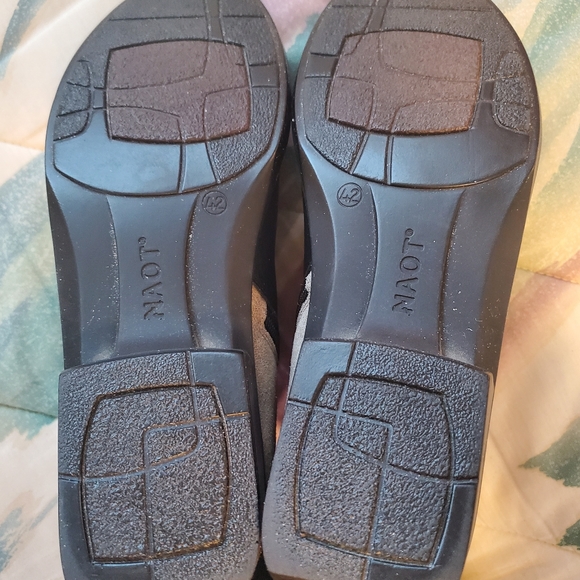 NAOT Womens Ankle Boots Suede and Leather - SZ 42 (EU) / 11 US - Picture 4 of 16